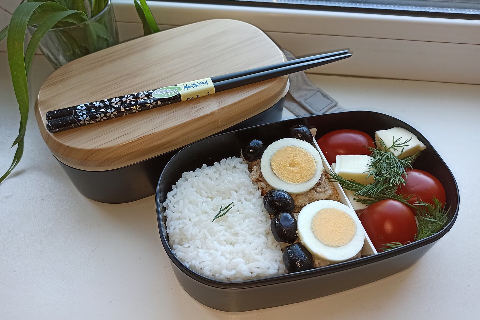 Tray of small meal portions