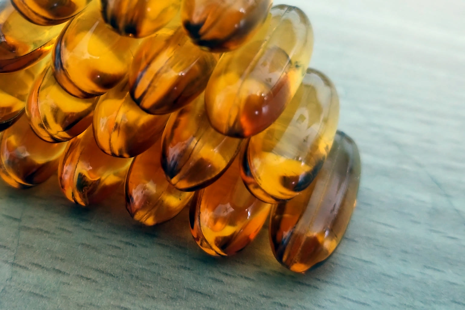 Magnesium bottles and capsules bathroom