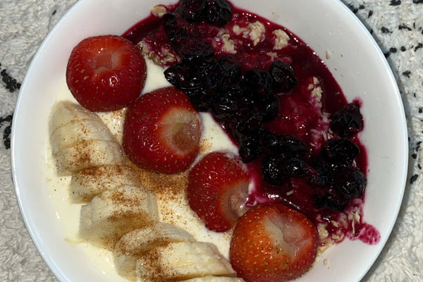 Room-Temperature Fruit and Yogurt Bowl